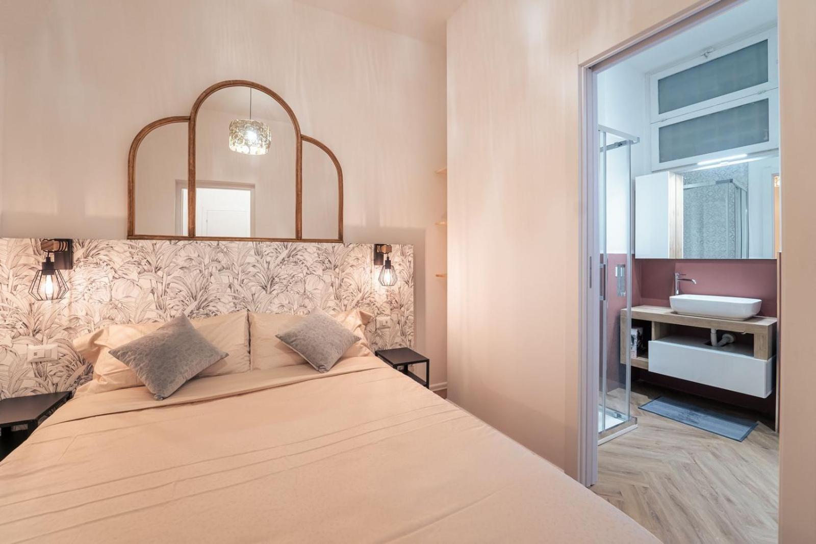 Elegant Design Apartment In Historical City Center CTA Exterior foto